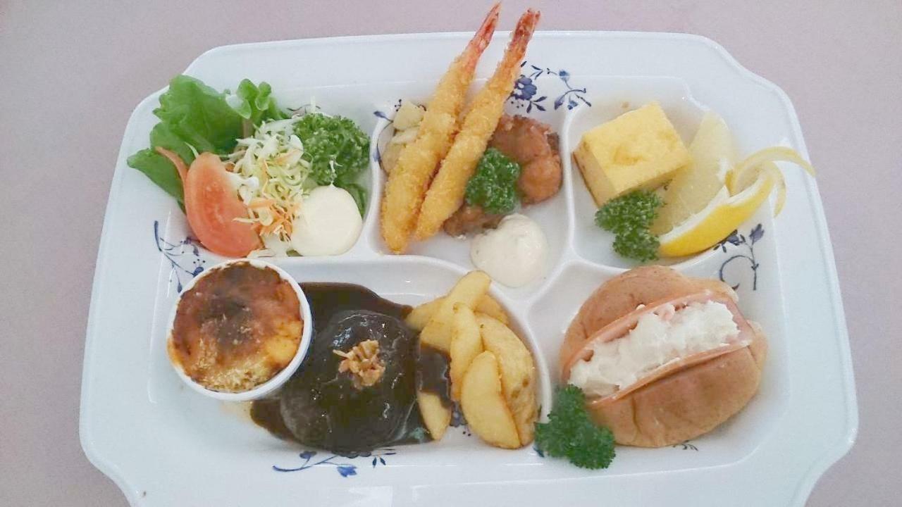 Hotel Ikaho Ginsui Shibukawa Exteriör bild
