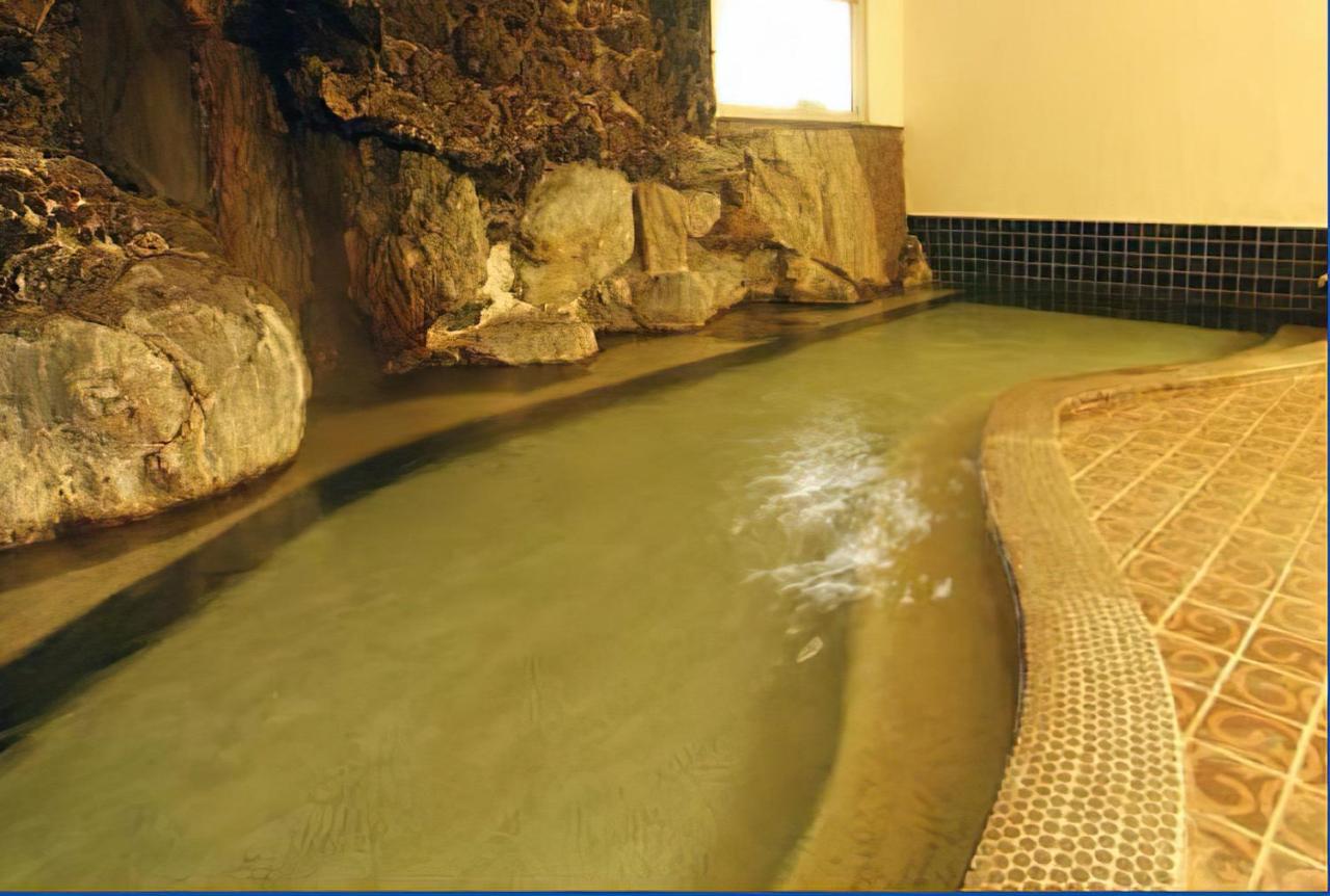 Hotel Ikaho Ginsui Shibukawa Exteriör bild